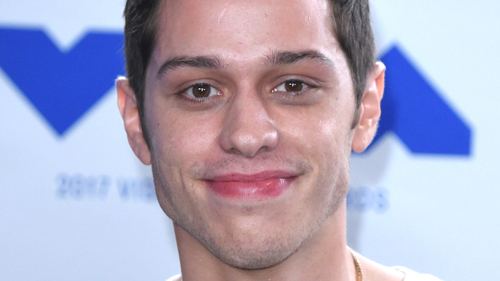 Pete Davidson fait un grand changement dans sa vie