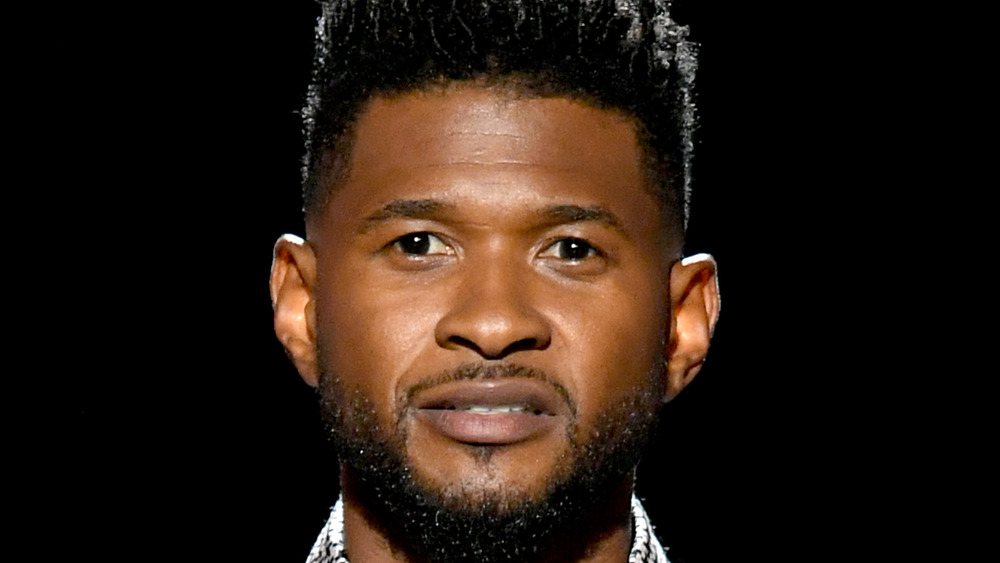 Pourquoi la visite d’Usher dans un club de strip-tease de Las Vegas soulève les sourcils