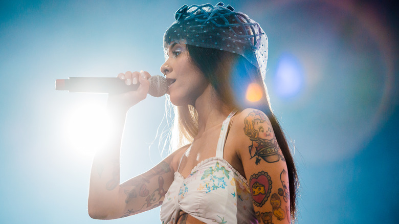 Melanie Martinez effectuant 