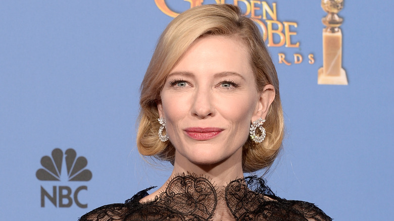 Cate Blanchett souriant