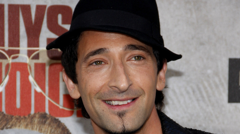 Bonnet et écusson d'âme Adrien Brody