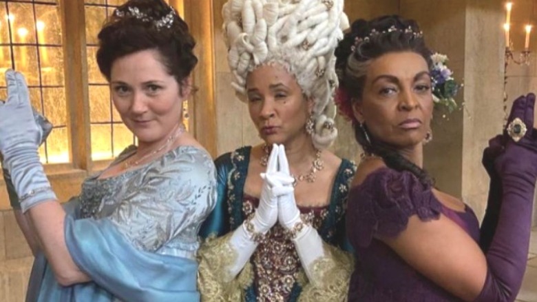  Les membres du casting de Bridgerton Golda Rosheuvel, Ruth Gemmell et Adjoa Andoh,