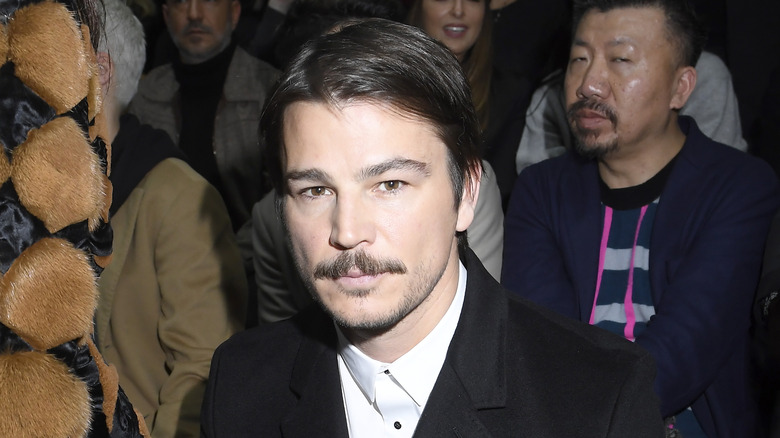 Josh Hartnett lors d'un défilé Dior