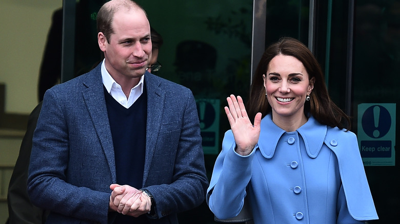 Prince William, Kate Middleton, posant