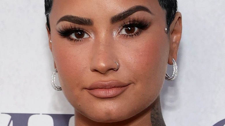 Demi Lovato sort comme non binaire