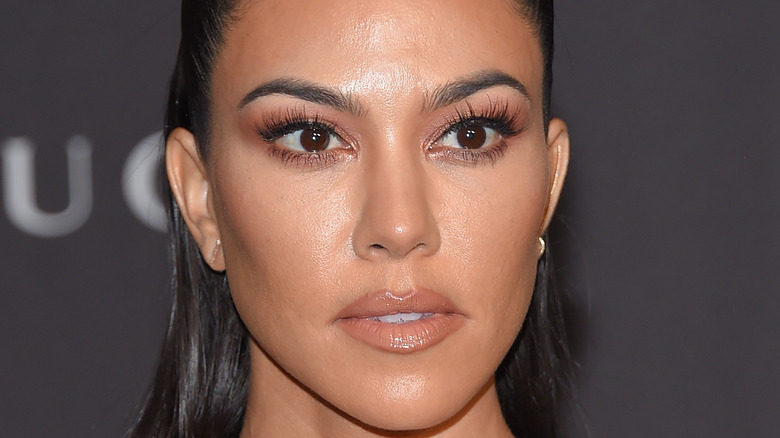 Kourtney Kardashian vient de proclamer son amour pour Travis Barker de manière majeure