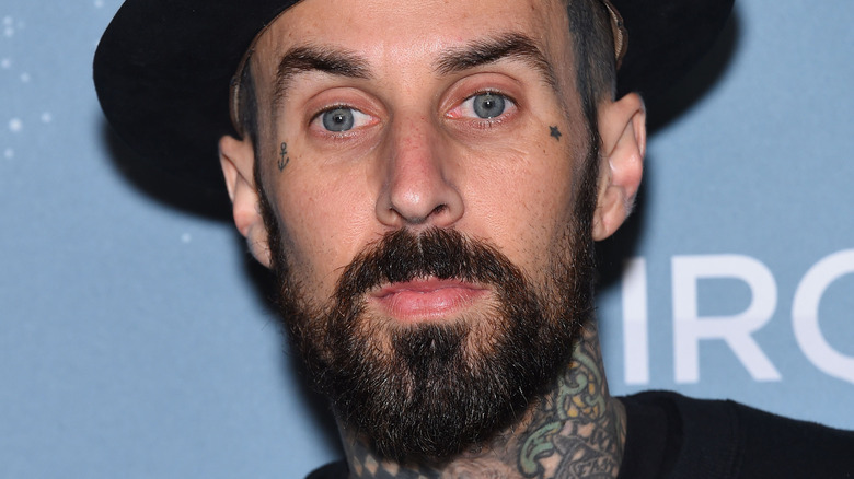 Les jabs subtils que Travis Barker a apparemment jetés à Shanna Moakler