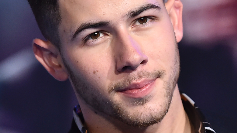 Nick Jonas vient d’être hospitalisé.  Voici ce que nous savons