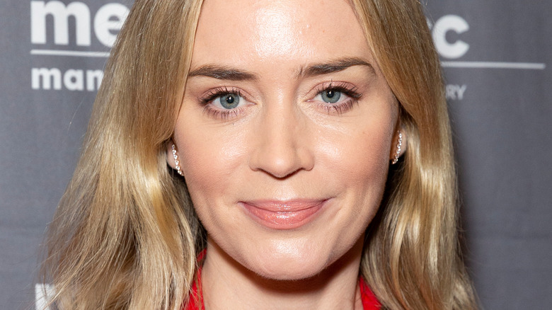 Pourquoi Emily Blunt veut que ses enfants restent «  oublieux  » de la célébrité