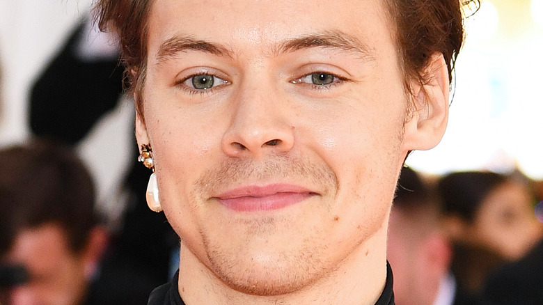 Que se passe-t-il vraiment avec l’accent de Harry Styles?