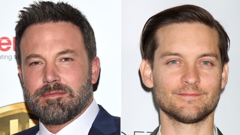 Ben Affleck et Tobey Maguire souriant