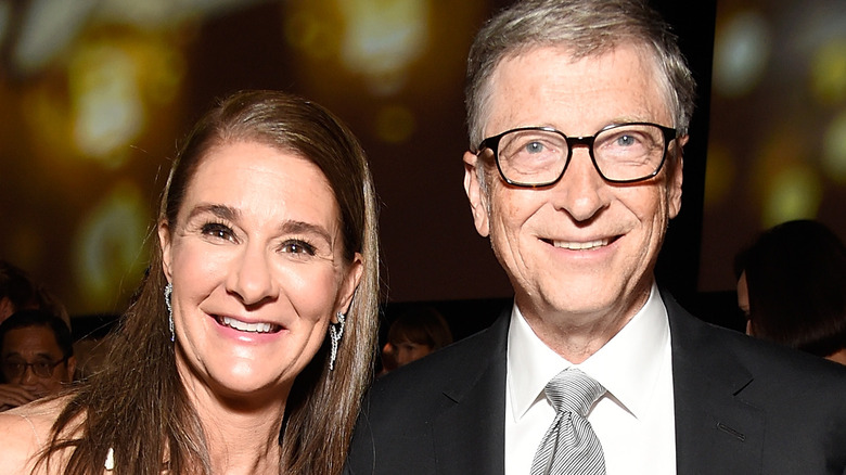 Melinda et Bill Gates sourient