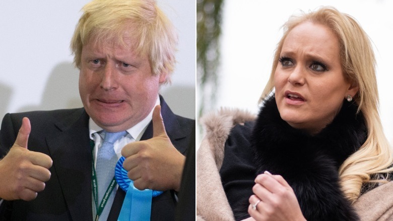 Boris Johnson lève le pouce et Jennifer Arcuri s'exprimant à l'extérieur