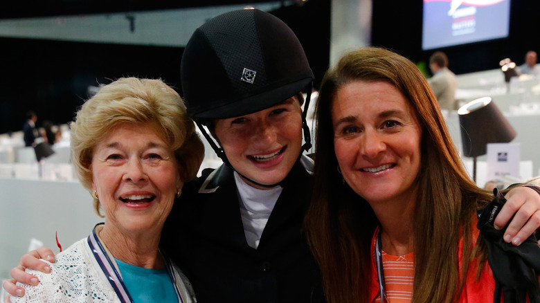 Melinda Gates avec sa fille et sa mère