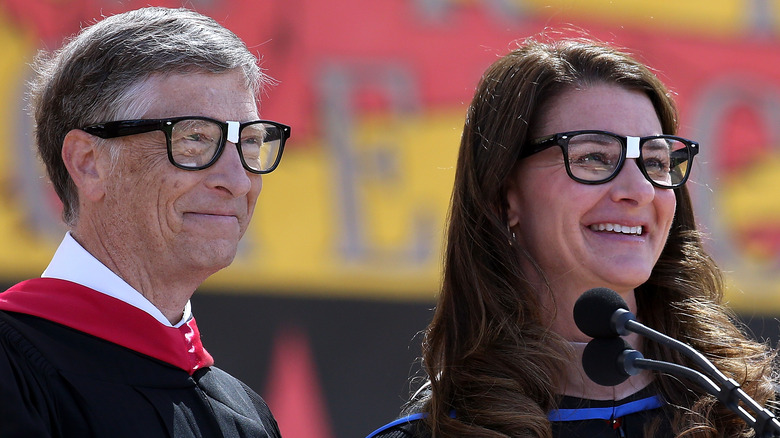 Bill et Melinda Gates lors d'une cérémonie de remise des diplômes 