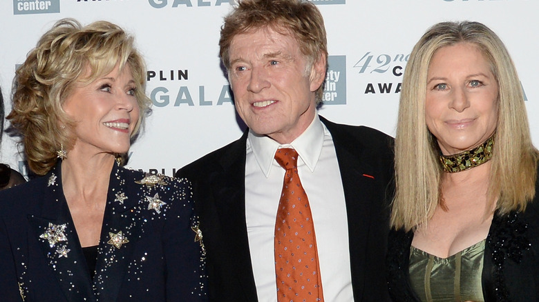 Jane Fonda, Robert Redford et Barbra Streisand, tous souriants