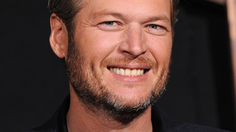 Blake Shelton tweets qui sont allés trop loin