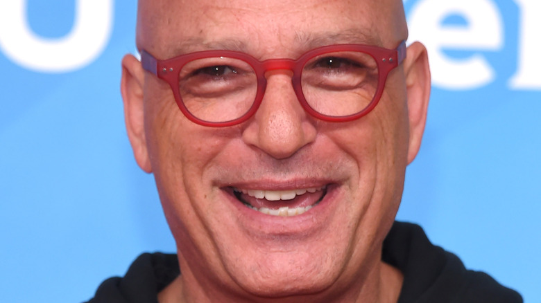 Howie Mandel fait le point sur la récupération chirurgicale de Simon Cowell