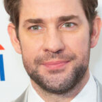 John Krasinski réagit à l’allégation d’Amy Schumer au sujet de son mariage