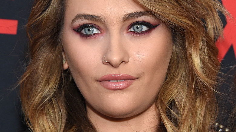 La famille de Paris Jackson a-t-elle accepté son coming out ?