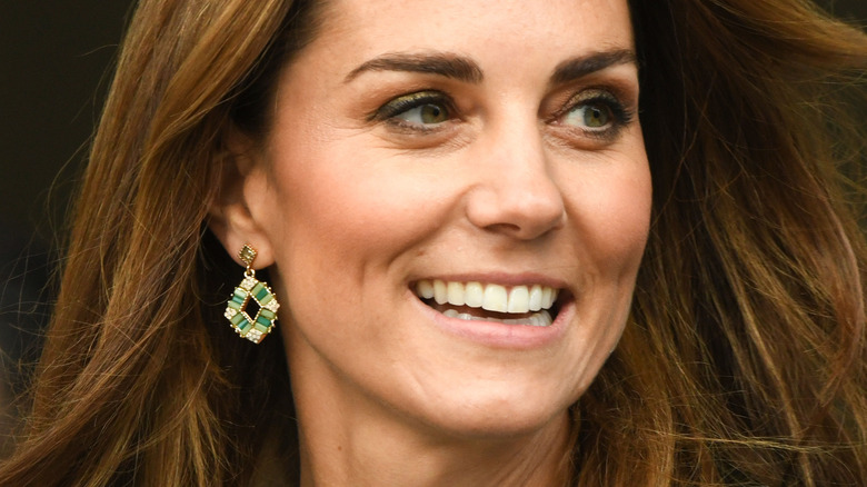 La vérité sur le nouveau travail de Kate Middleton de la part de la reine