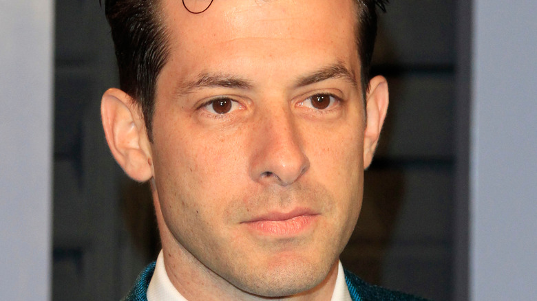 Mark Ronson répond aux rumeurs de fiançailles de Grace Gummer