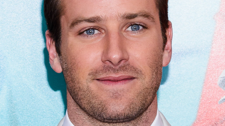 Pourquoi Armie Hammer serait entré dans un centre de traitement