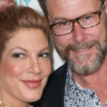 Pourquoi Tori Spelling et Dean McDermott dorment-ils dans des pièces différentes ?