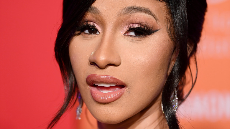 Qu’est-ce qui a vraiment sauvé le mariage de Cardi B ?