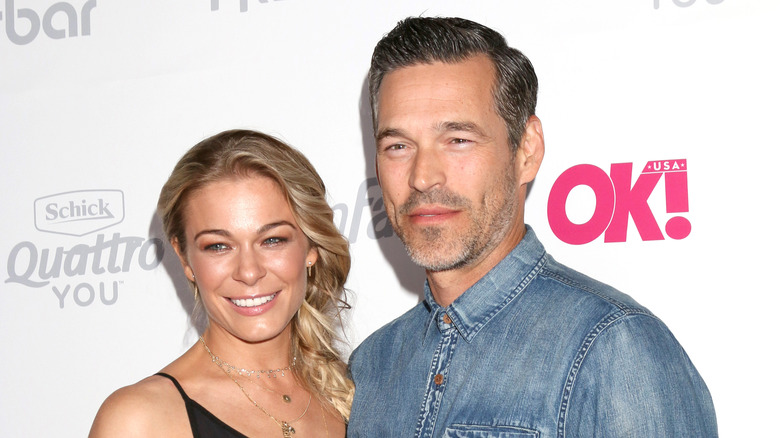 Leann Rimes et Eddie Cibrian louchent