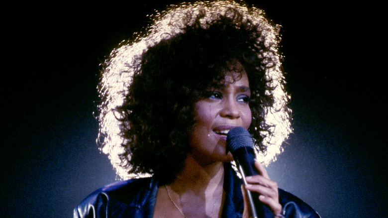 Whitney Houston joue