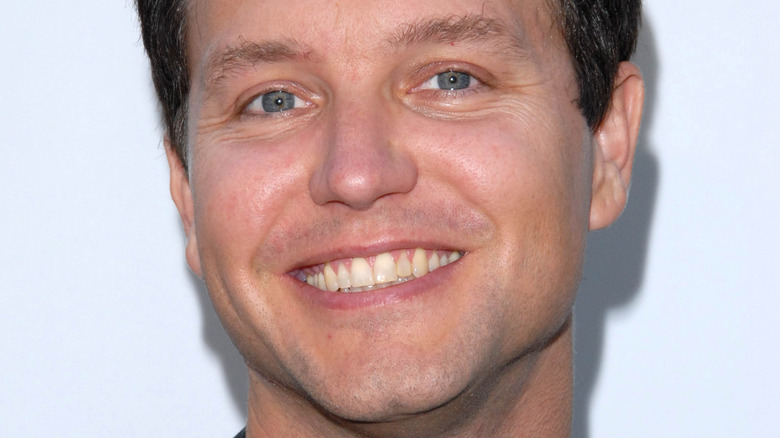 Mark Hoppus souriant 