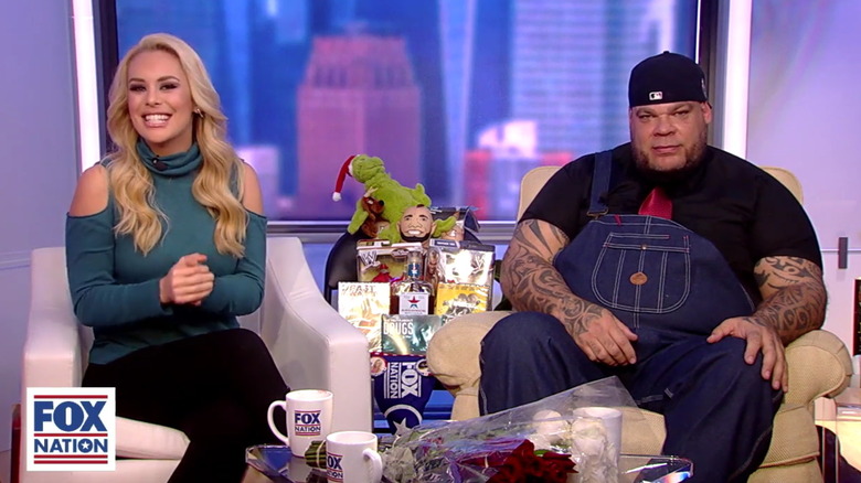 Britt McHenry et Tyrus sur Un-PC