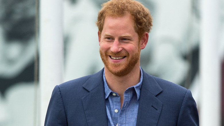 Veste de costume bleu Prince Harry