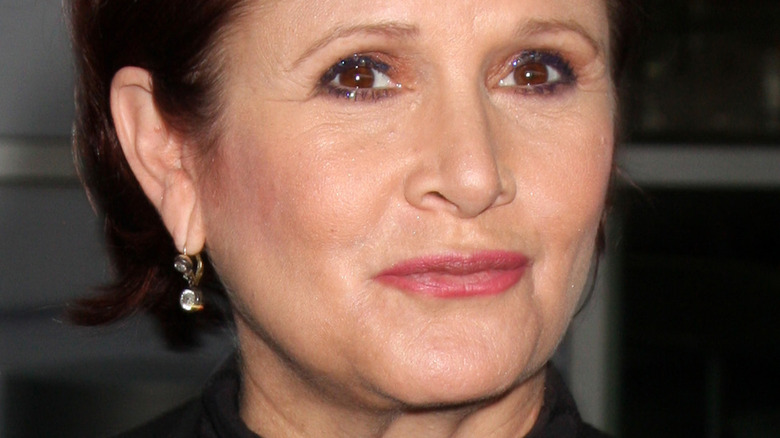 Carrie Fisher, posant