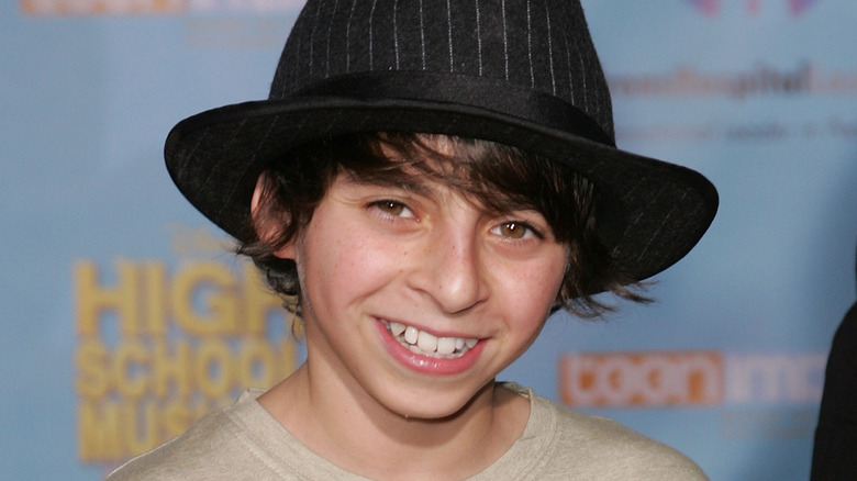 Moises Arias souriant en 2007