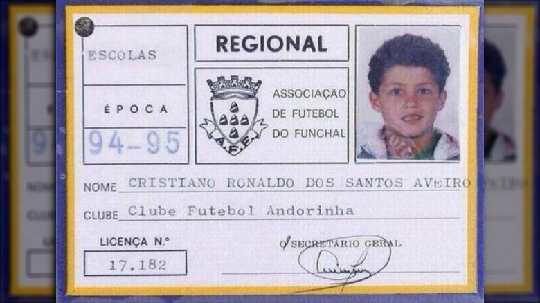 Première licence de club de Cristiano Ronaldo en 1994