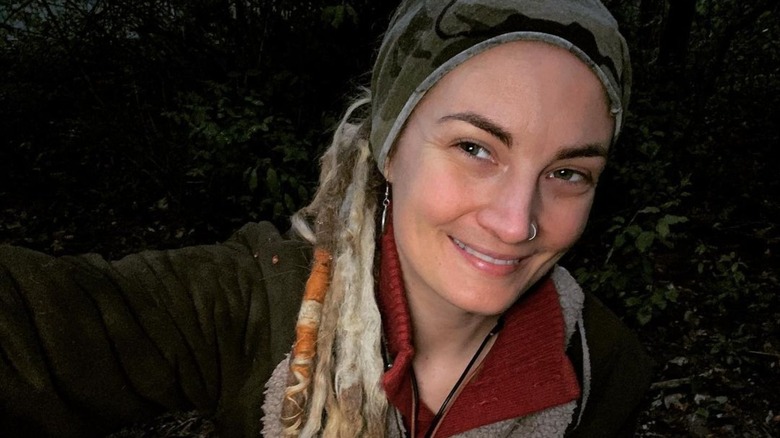 Selfie extérieur de Dani Beau de Naked and Afraid