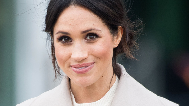 Manteau beige Meghan Markle