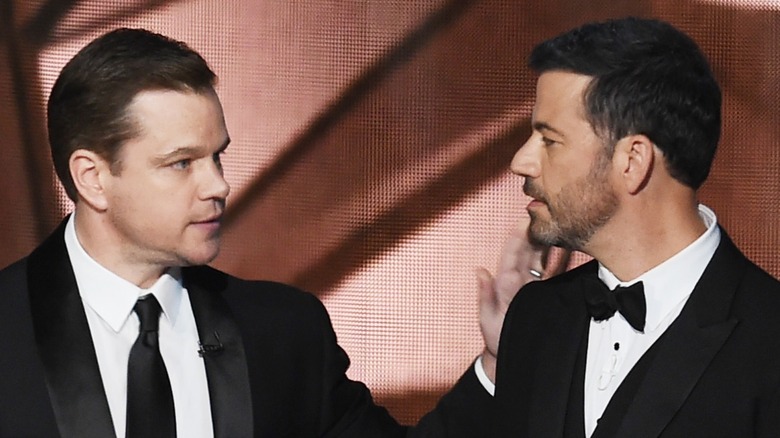 Matt Damon et Jimmy Kimmel en costume