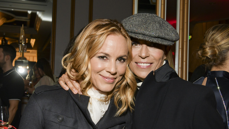 Maria Bello et Dominique Crenn posent pour un portrait à An Unforgettable Evening 2020 du Women's Cancer Research Fund 