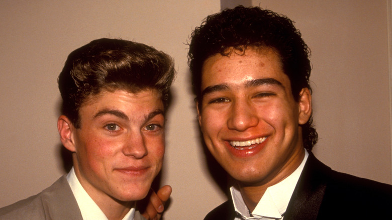 L'adolescent Brian Austin Green, Mario Lopez