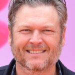 Blake Shelton a choisi un camp dans le divorce de Kelly Clarkson