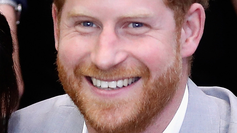 Comment le prince Harry dépensera-t-il vraiment une partie de son argent de mémoire?