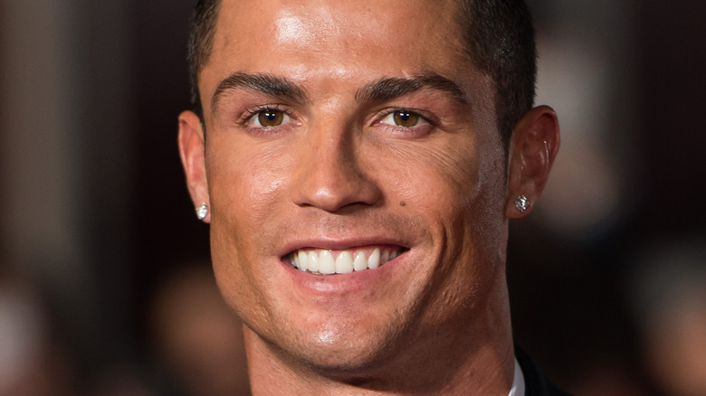 La transformation de Cristiano Ronaldo de l’enfance à 36 ans