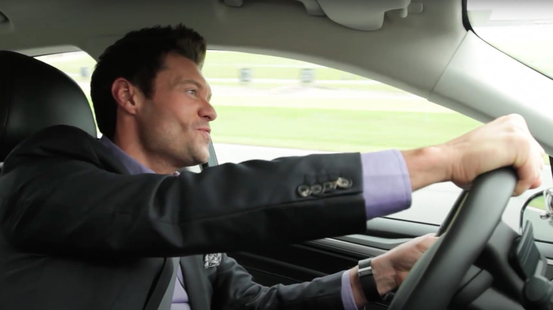 Ryan Seacrest au volant