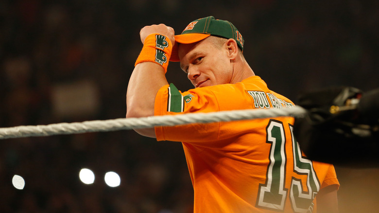 John Cena dans un ring de catch