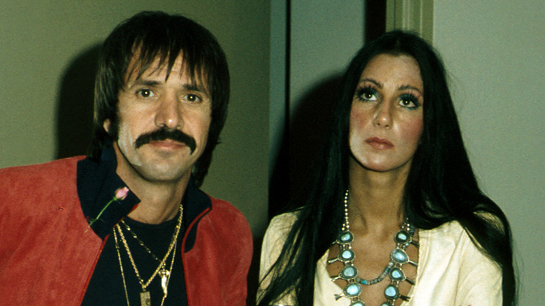 Sonny et Cher ont l'air malheureux