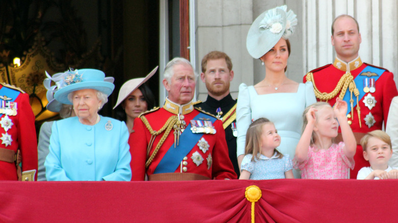 La famille royale sur le balcon de Buckingham Palace