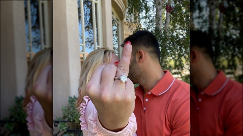 Photo de fiançailles de Britney Spears avec bague